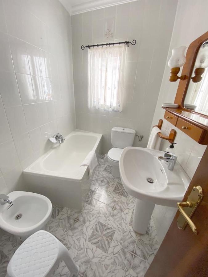 Вилла Casa “El Zumaque” En Саара-де-ла-Сьерра Экстерьер фото